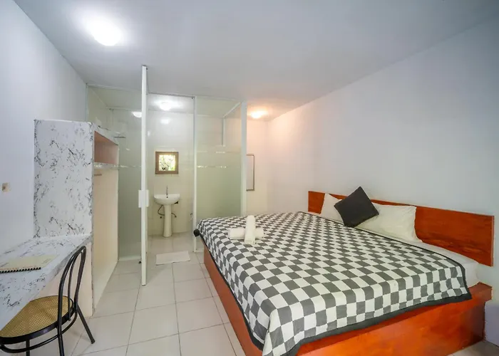 Uma 3*
